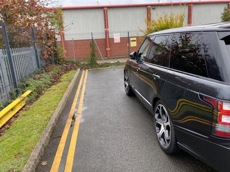 LAND ROVER RANGE ROVER