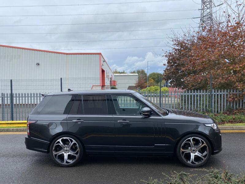 View LAND ROVER RANGE ROVER 4.4 SD V8 Autobiography