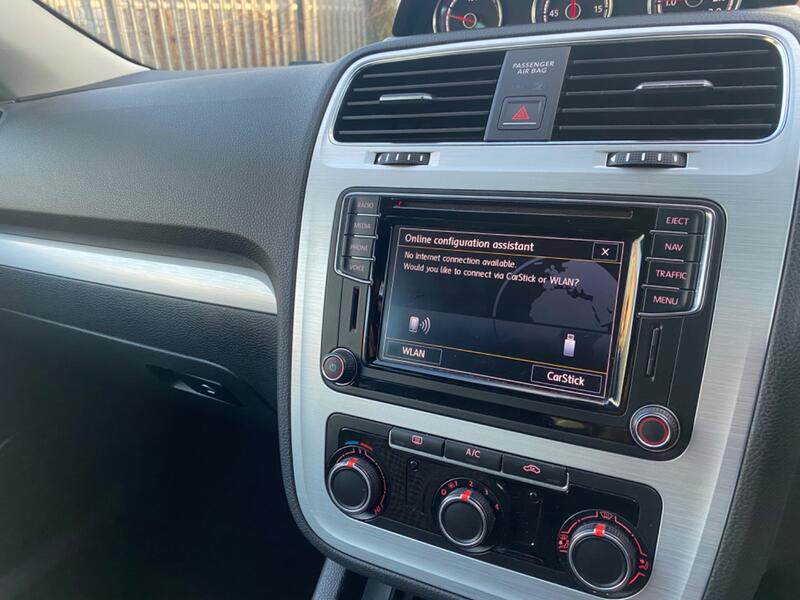VOLKSWAGEN SCIROCCO
