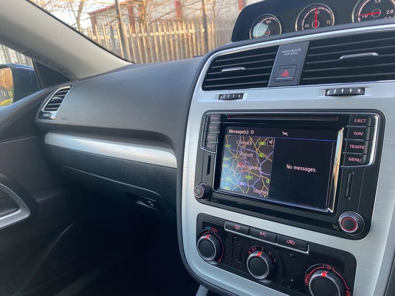 VOLKSWAGEN SCIROCCO