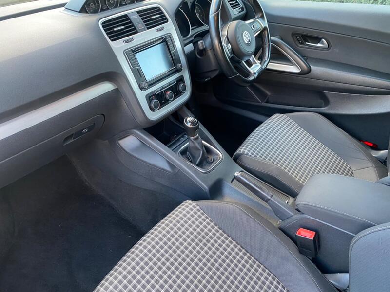 VOLKSWAGEN SCIROCCO