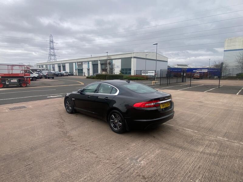 JAGUAR XF