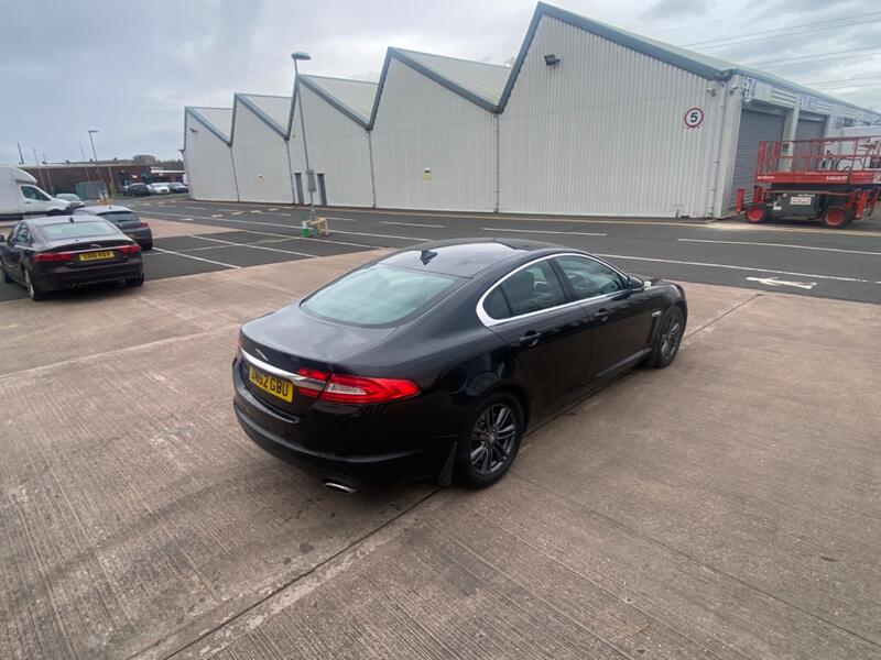 JAGUAR XF
