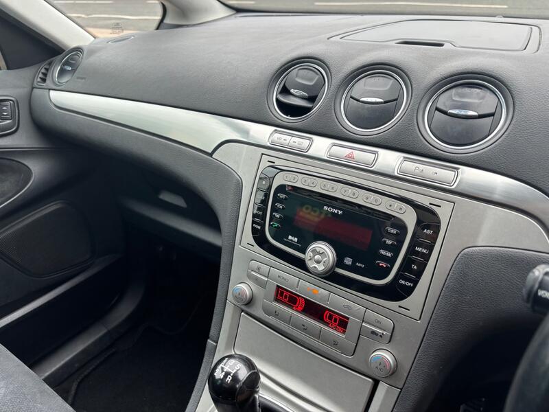 FORD S-MAX