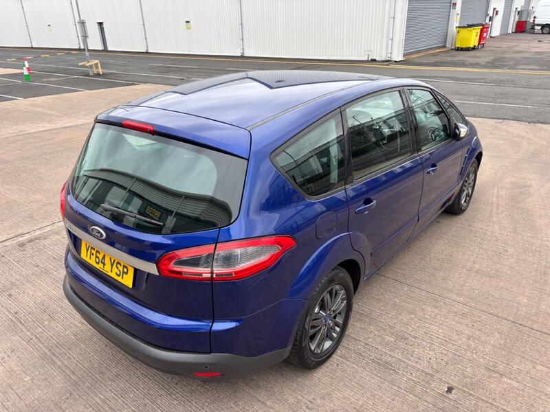 FORD S-MAX