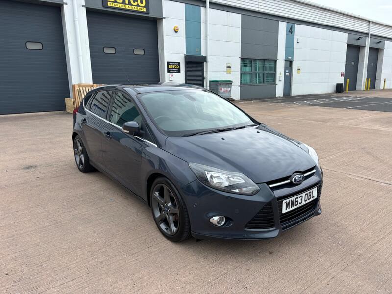 View FORD FOCUS 1.6 TDCi Titanium Navigator