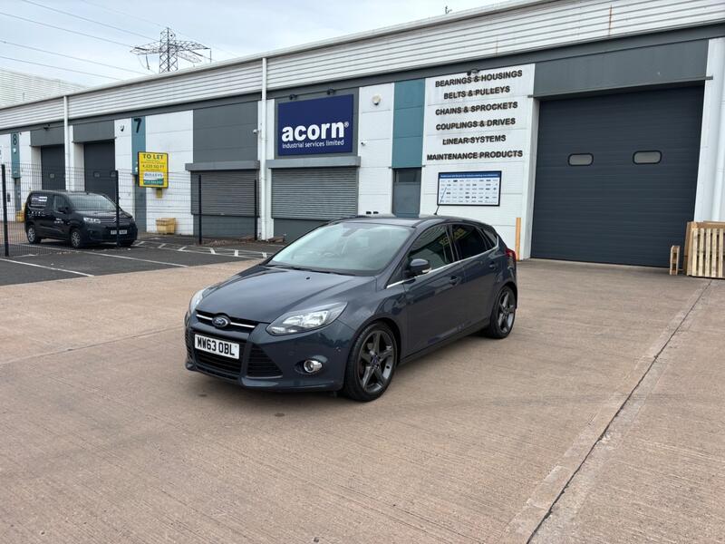 FORD FOCUS