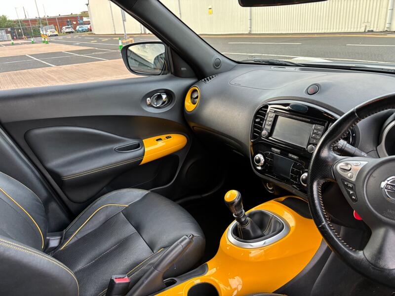 NISSAN JUKE