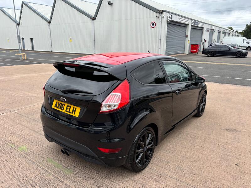 FORD FIESTA