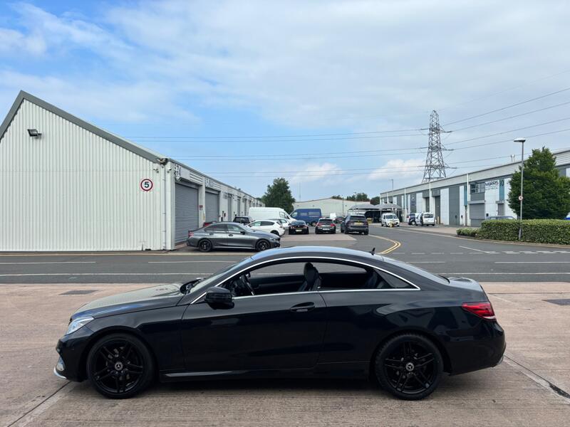 View MERCEDES-BENZ E CLASS 2.1 E220 CDI AMG Sport