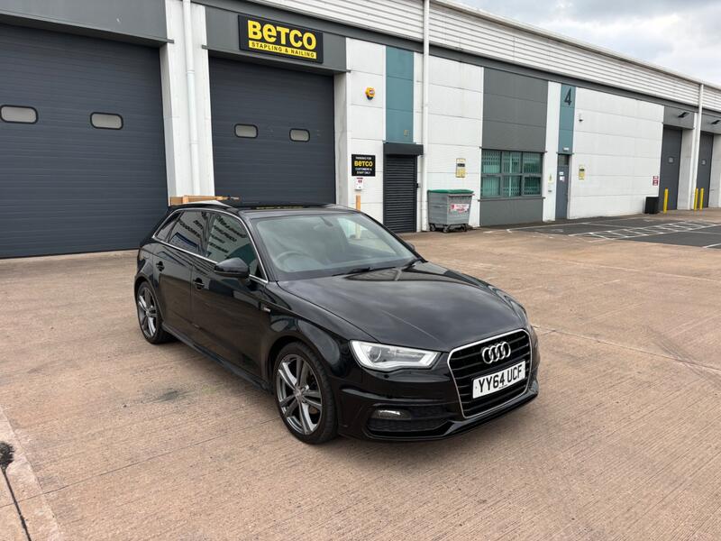View AUDI A3 1.6 TDI S line