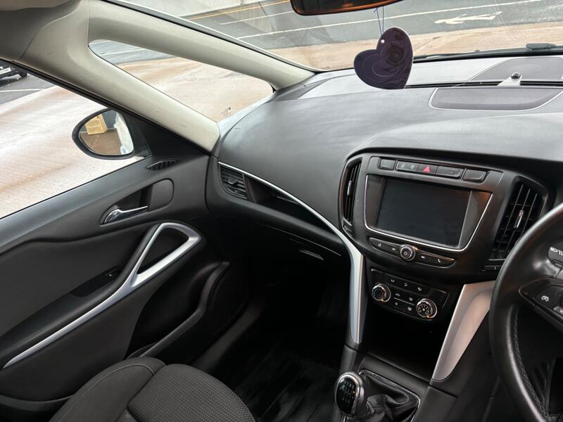 VAUXHALL ZAFIRA TOURER