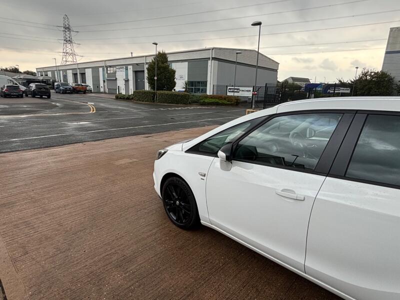 VAUXHALL ZAFIRA TOURER