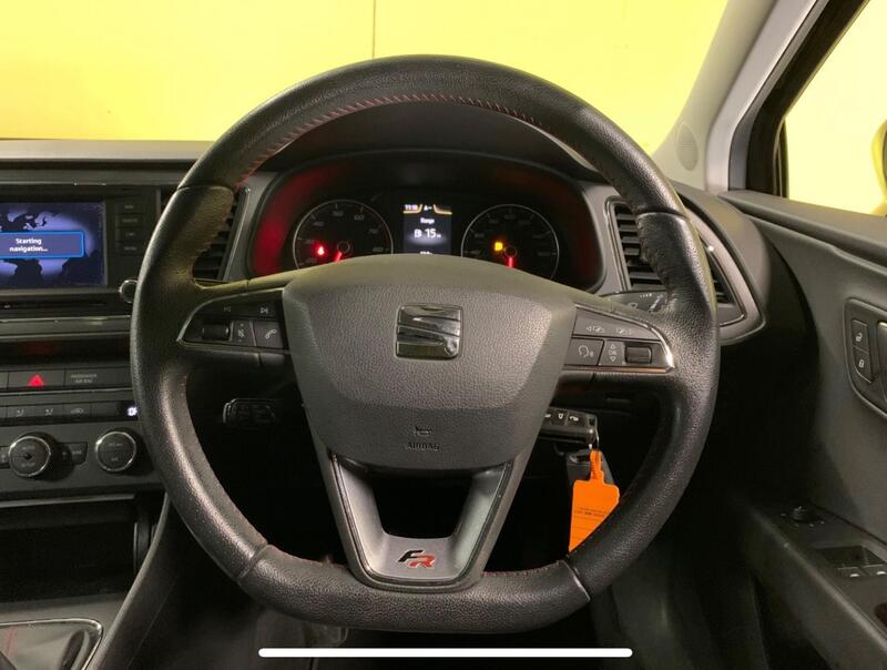 SEAT LEON