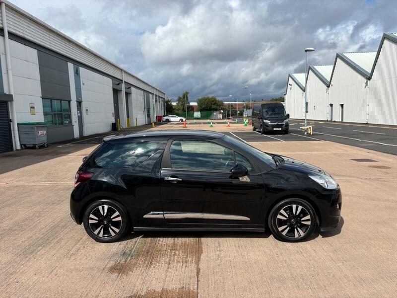 View CITROEN DS3 1.6 e-HDi DStyle