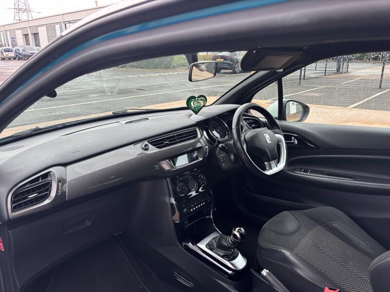 CITROEN DS3