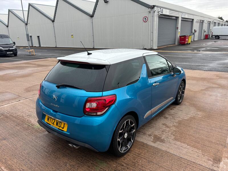 CITROEN DS3