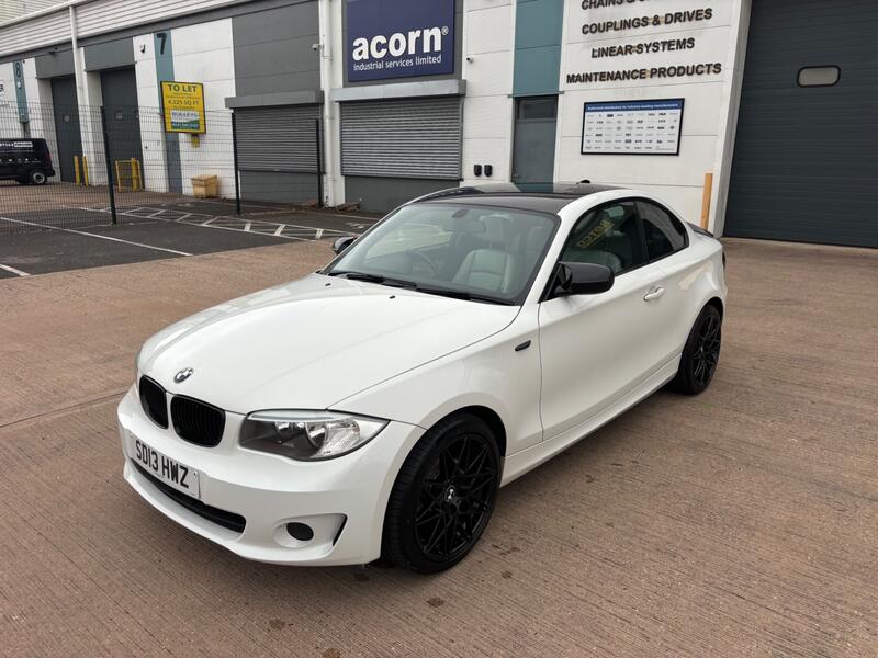 BMW 1 SERIES