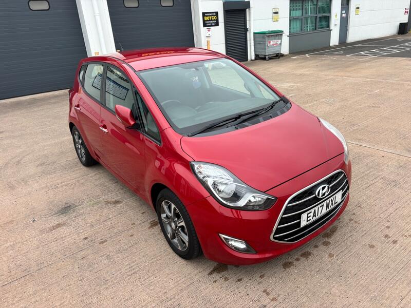 HYUNDAI IX20