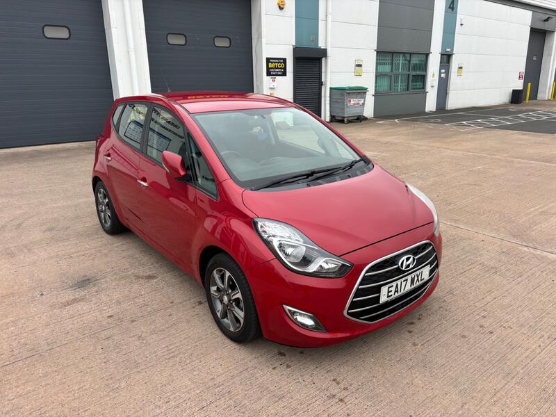HYUNDAI IX20