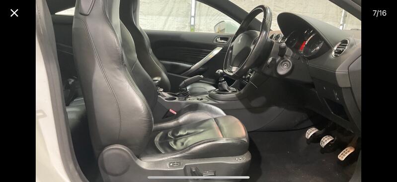 PEUGEOT RCZ