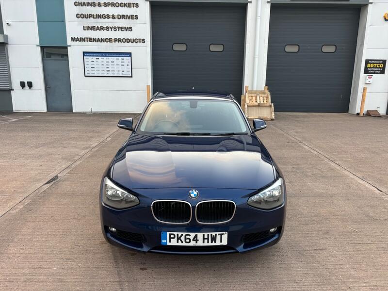 BMW 1 SERIES