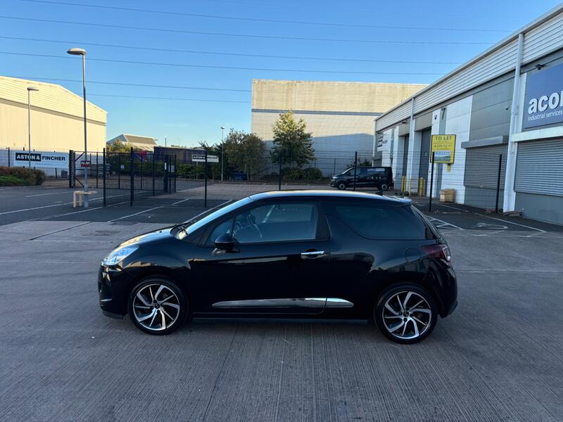DS AUTOMOBILES DS 3