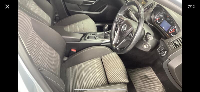 VAUXHALL INSIGNIA