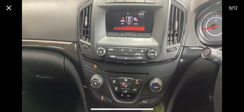 VAUXHALL INSIGNIA