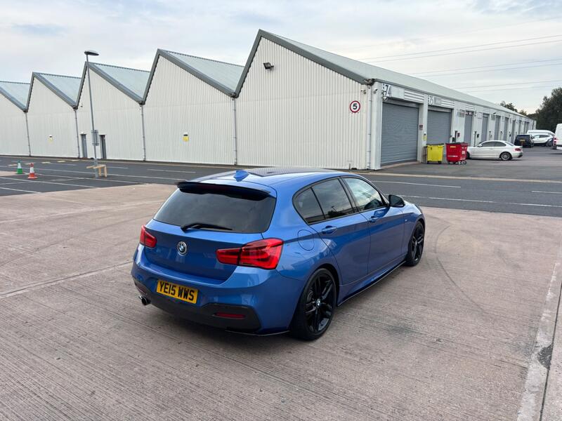 BMW 1 SERIES