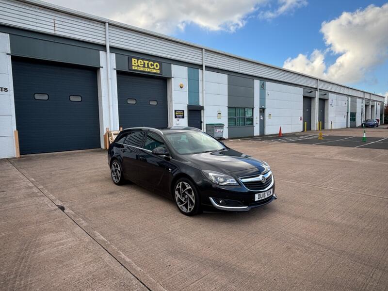 VAUXHALL INSIGNIA