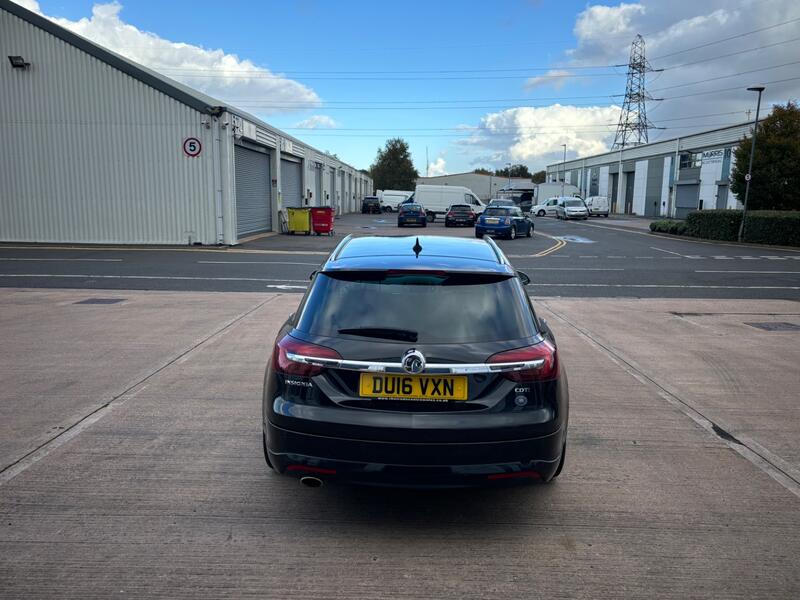 VAUXHALL INSIGNIA