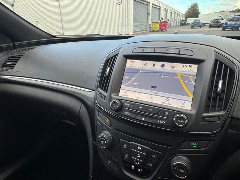 VAUXHALL INSIGNIA
