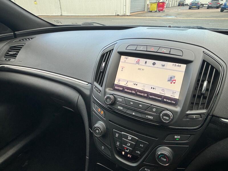 VAUXHALL INSIGNIA