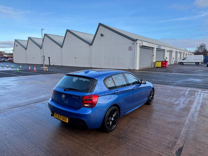 BMW 1 SERIES