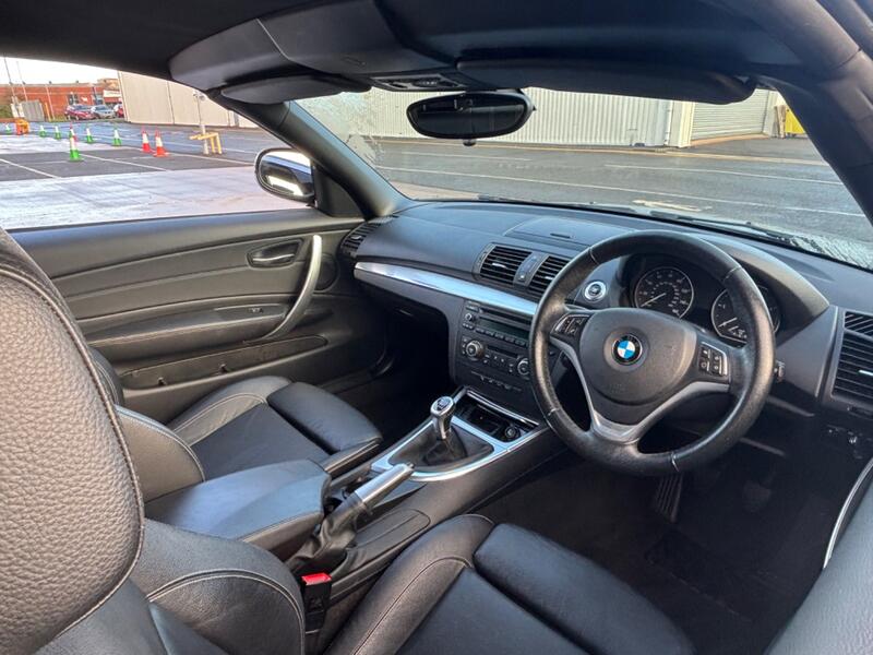 BMW 1 SERIES