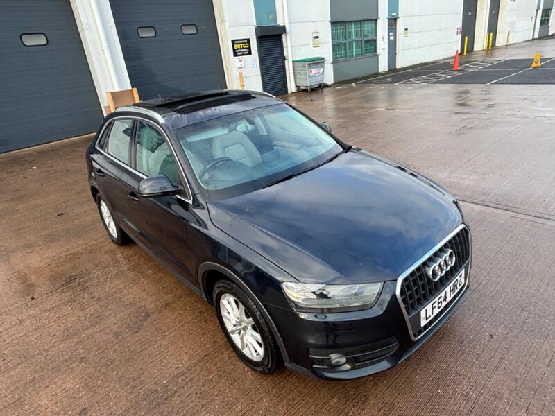 AUDI Q3