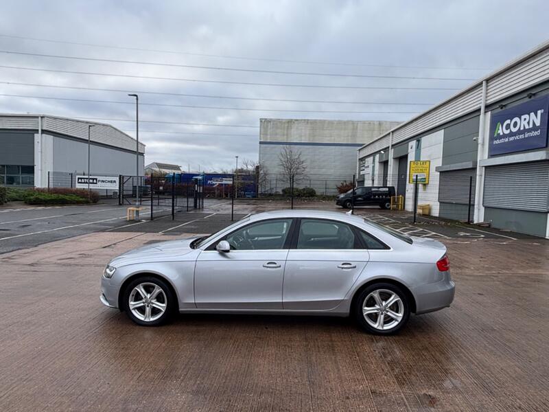 AUDI A4
