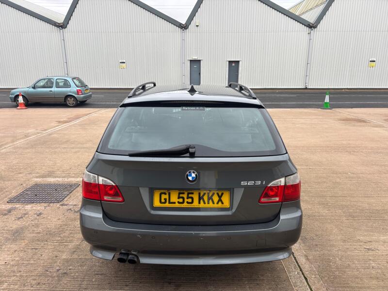BMW 5 SERIES