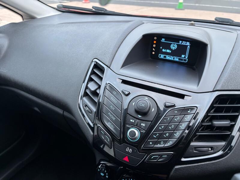 FORD FIESTA