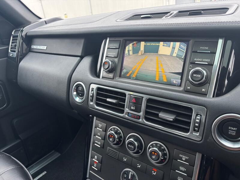LAND ROVER RANGE ROVER