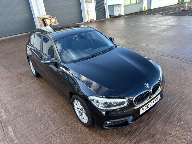 BMW 1 SERIES
