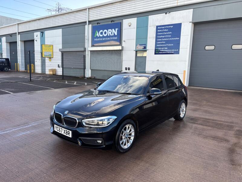 BMW 1 SERIES