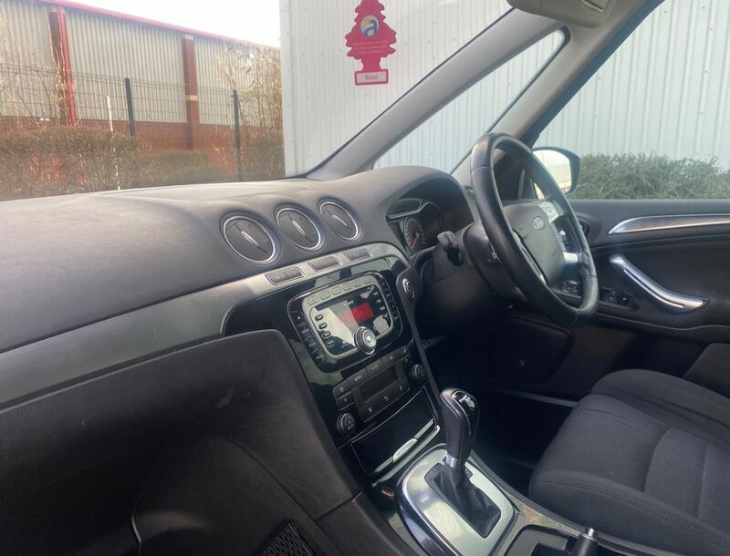 FORD GALAXY