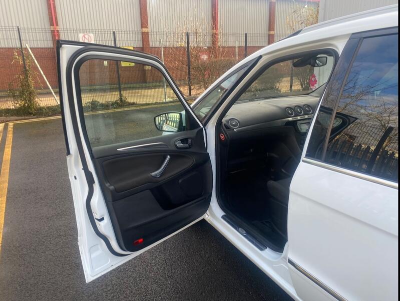 FORD GALAXY