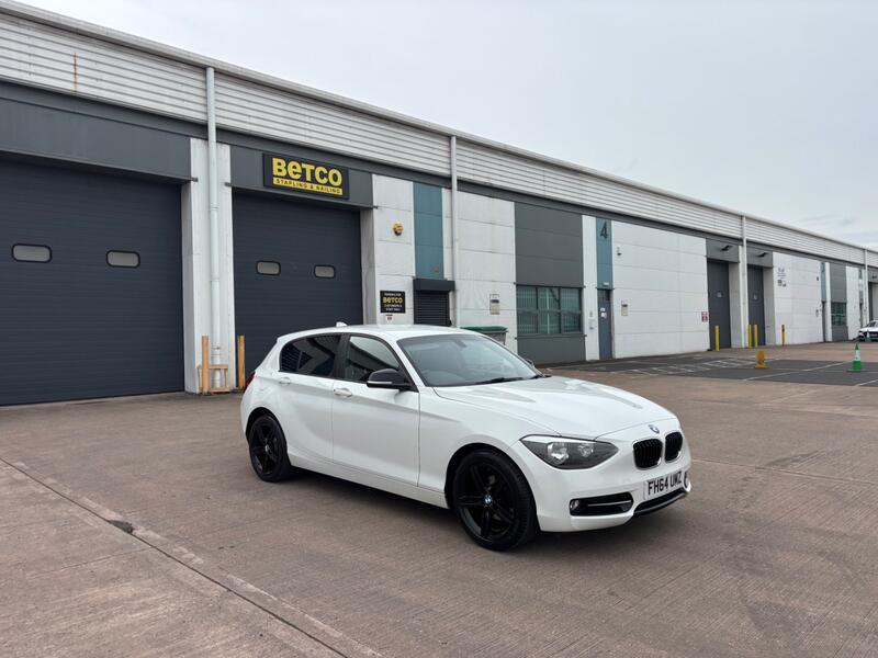 BMW 1 SERIES