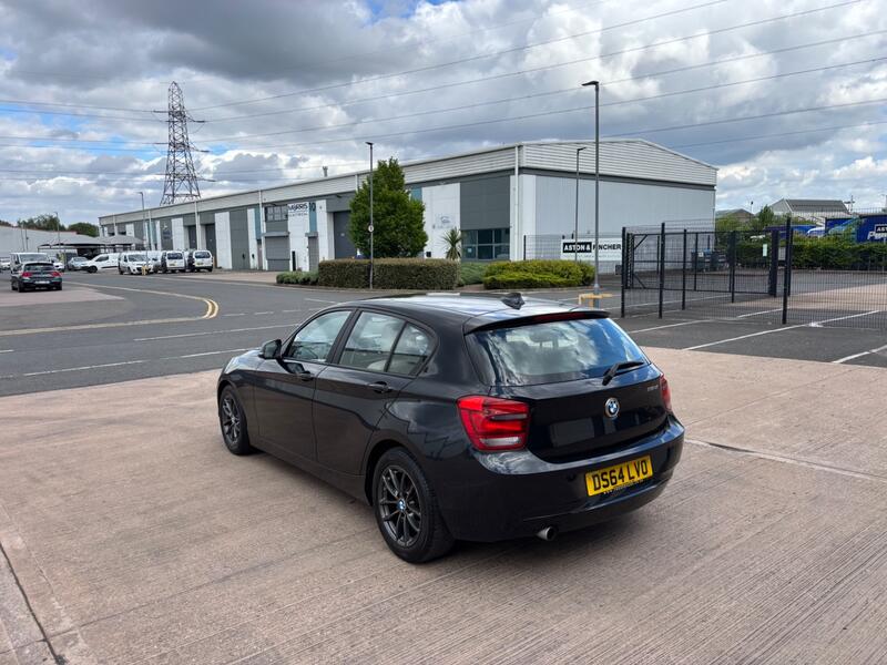 BMW 1 SERIES