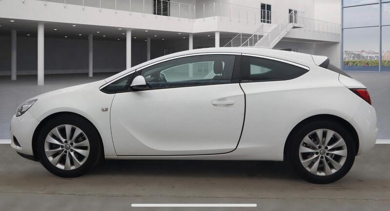 View VAUXHALL ASTRA GTC 1.4 i Turbo SRi