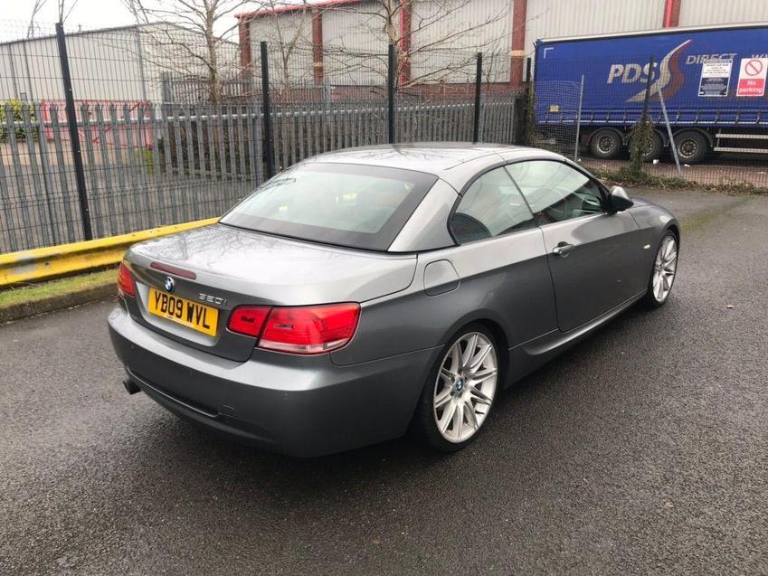View BMW 3 SERIES 2.0 320i M Sport Highline 2dr