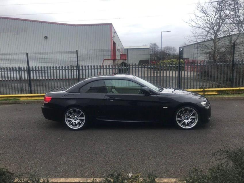 View BMW 3 SERIES 3.0 325i M Sport Convertible 2dr Petrol Automatic 187 gkm, 218 bhp